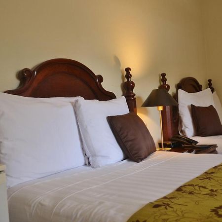 Hotel Villa Florencia Zona Rosa Сан-Сальвадор Экстерьер фото