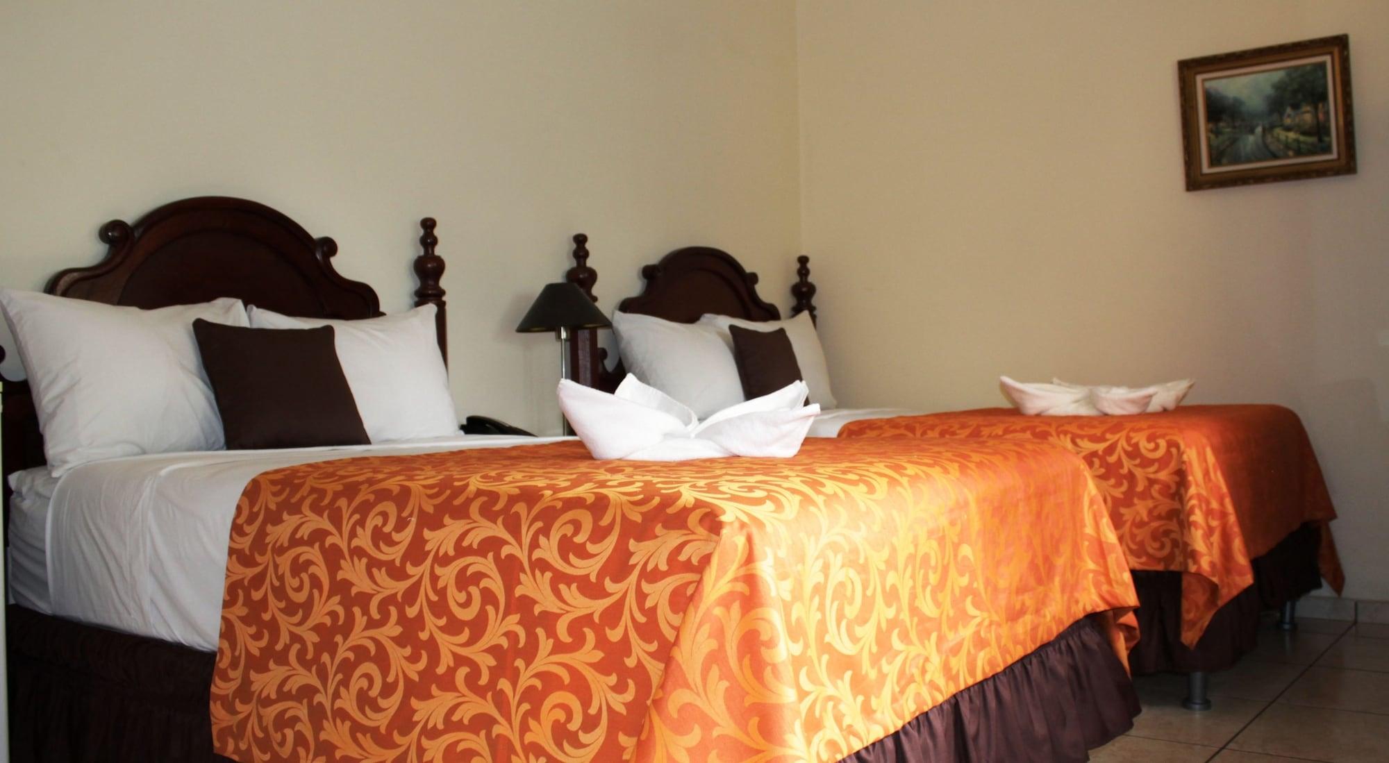 Hotel Villa Florencia Zona Rosa Сан-Сальвадор Экстерьер фото