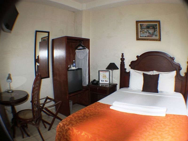 Hotel Villa Florencia Zona Rosa Сан-Сальвадор Экстерьер фото